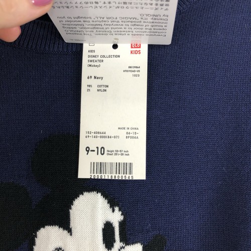 NEW Uniqlo Disney Mickey Mouse crew neck Sweater Size 9-10 Navy Blue Novelty - Picture 3 of 6