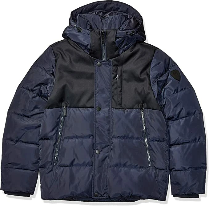 New VINCE CAMUTO Men s Designer Hooded Down Puffer Jacket small