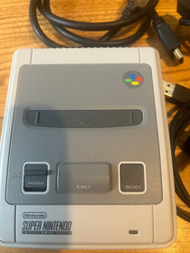 Nintendo Super NES Classic Mini Console - Grey with ext cable and extra games