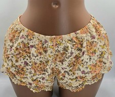 Victoria's Secret Lace Tap Pant Medium Floral Lace Flutter Shorts NWOT