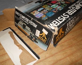 Atari 2600 Console Original 4 switch Console In Box Joystick game WORKING lot