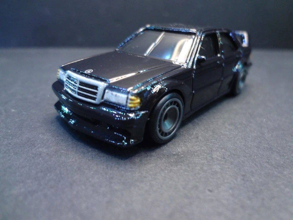 Hot Wheels Mercedes Benz 190E 2.5-16 negro - suelto Foto 3 de 4