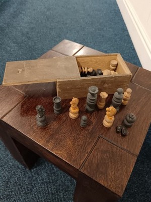 Komplettes antikes Regency Schachspiel um 1890 - Buchsbaum & ebonisiertes Holz - Original Box