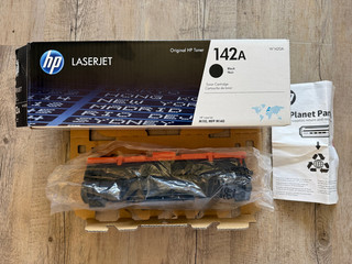 HP 142A LaserJet Tonerkartusche Schwarz (W1420A)