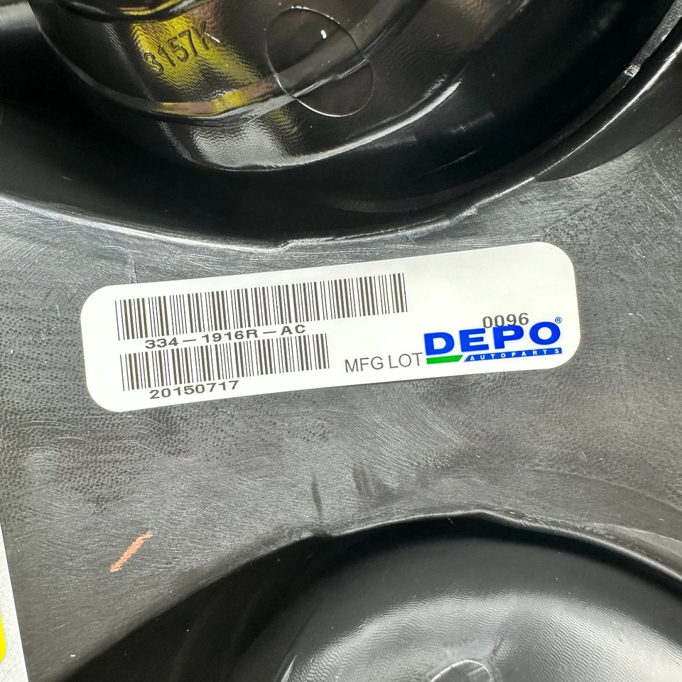 Conjunto de luces traseras laterales para pasajero derecho DEPO 334-1916R-AC - 2007-08 Dodge RAM Foto 3 de 4