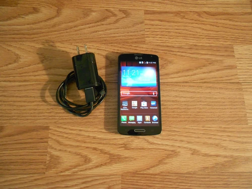 LG Volt 8GB (LS740)  Black - Boost Mobile & Was Used For Prepaid Tested Working