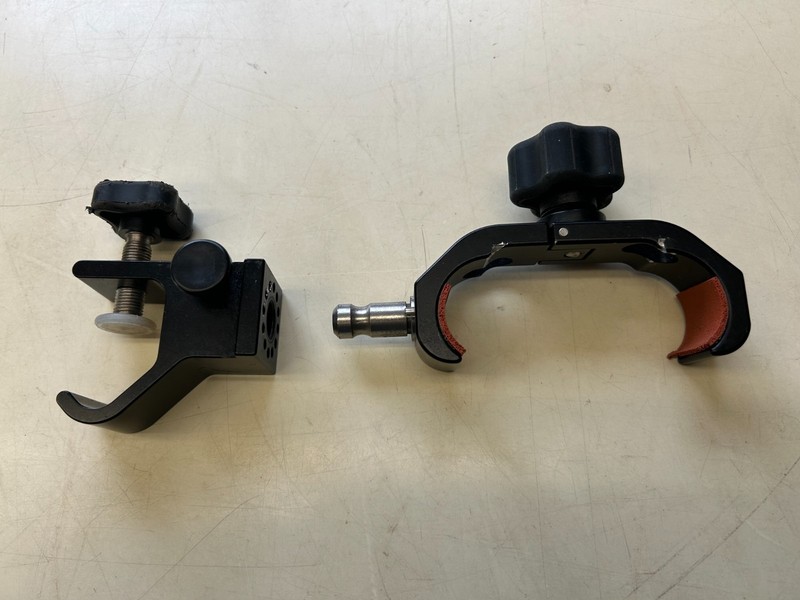 Seco cradle 5200 & pole clamp