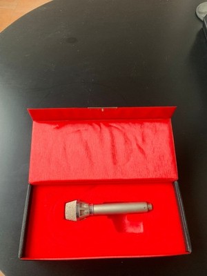 AKG D190C  Vintage dynamic professional  microphone Mikrofon mit OVP top & rar