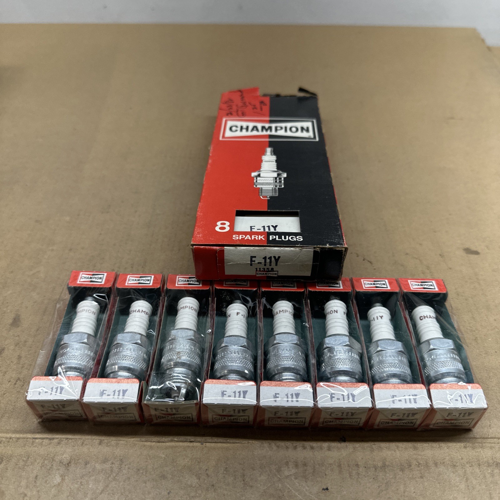 NOS Lot of 8 Champion Spark Plugs F-11Y New Old Stock-OEM Replaces Part # UF-11Y