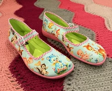 Hot Chocolate Designs Kitschy Friends Mary Jane Flats Size 6.5/37  Animals