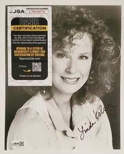 Linda Kelsey LOU GRANT, DAY BY DAY signed 8x10 with JSA COA # G01