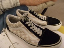 Pink Checkered Van's Skate shoes in Used condition Men sz. 7.5  Wmn size 9.0