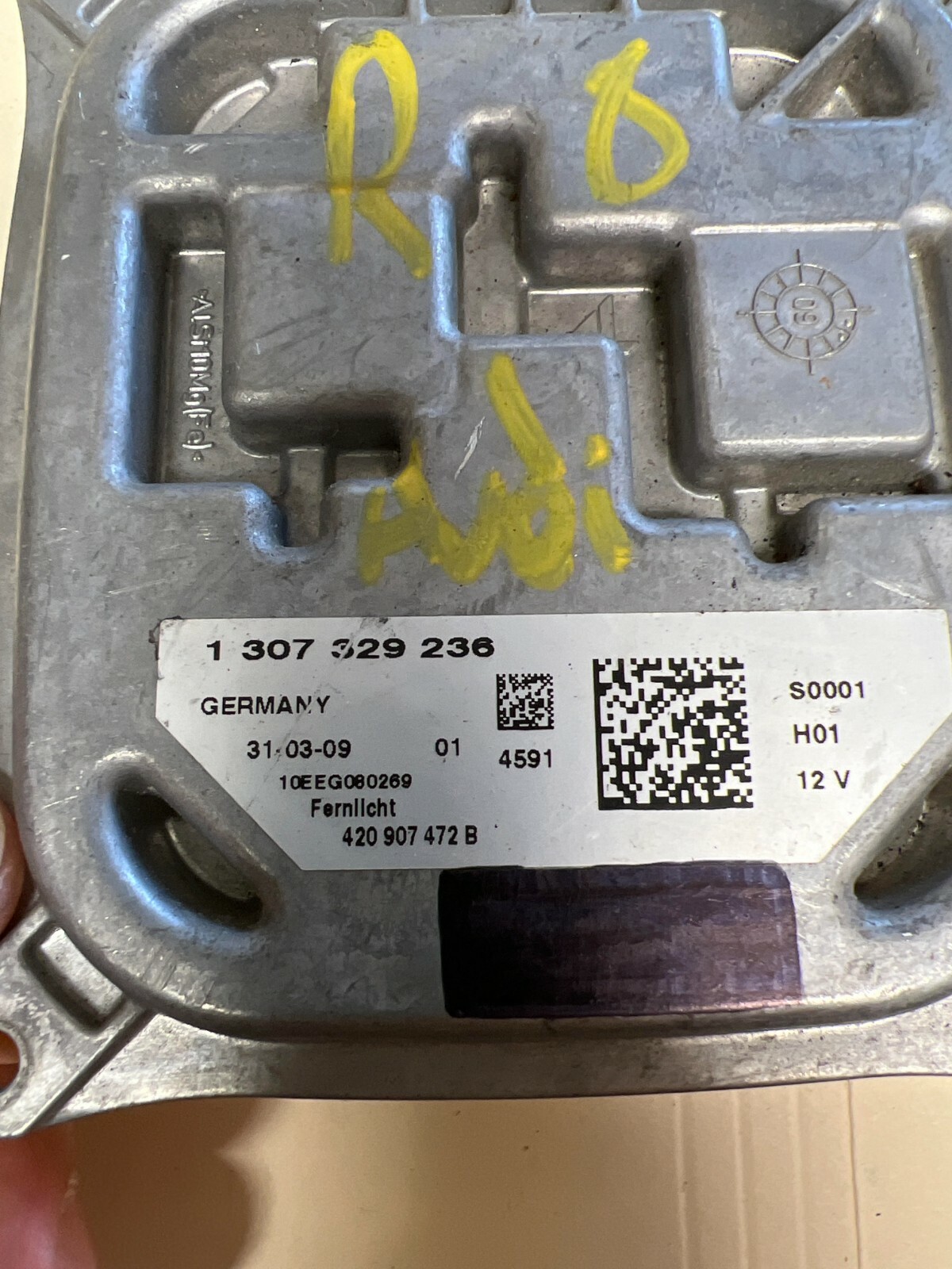 2008 - 2012 AUDI R8 LED CONTROL MODULE PART # 420907472B