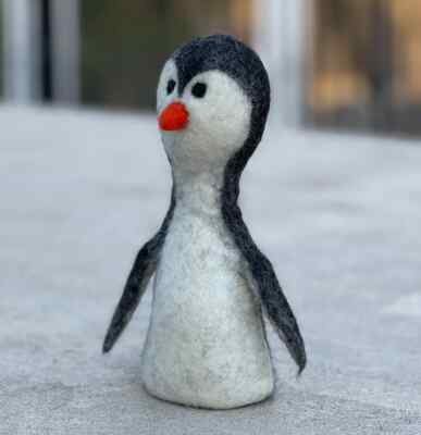 Penguin Felt Egg cozy | Egg warmers, Egg hats, Easter Egg Cosy - Cute Animal Egg