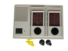 INTELLIVISION BUNDLE: 2609 MASTER CONSOLE, INTELLIVOICE, CONSOLE 2, 11 GAMES, +