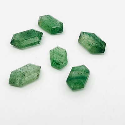 [WHOLESALE] NATURAL GREEN STRAWBERRY FACETED LONG HEXAGON SHAPE LOOSE GEMSTONE