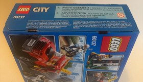 New LEGO City Police Tow Truck Trouble 60137 set BANK VAULT HEIST COPS & ROBBERS