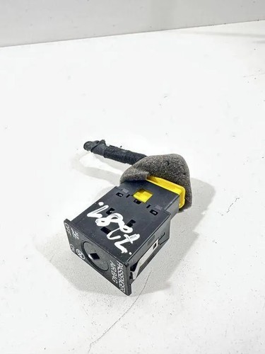 VW GOLF SPORTSVAN AM1 Airbag Schalter 5Q0919237 1.60 Diesel 2015 33472325