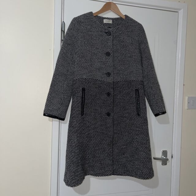 Toast Textured Grey/White/Black Wool Blend Fitted Collarless Button Coat Size 12 Toast Textured Grey/White/Black Wool Blend Fitted Collarless Button Coat Size 12
