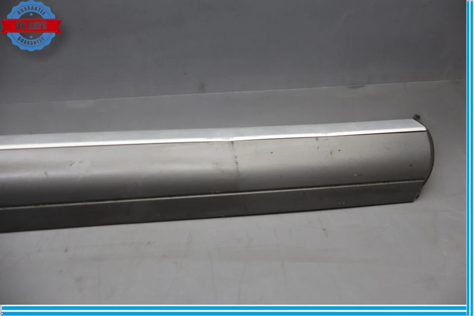 Moldura de puerta inferior delantera derecha lado pasajero Porsche Cayenne 03-10 OEM Foto 2 de 4