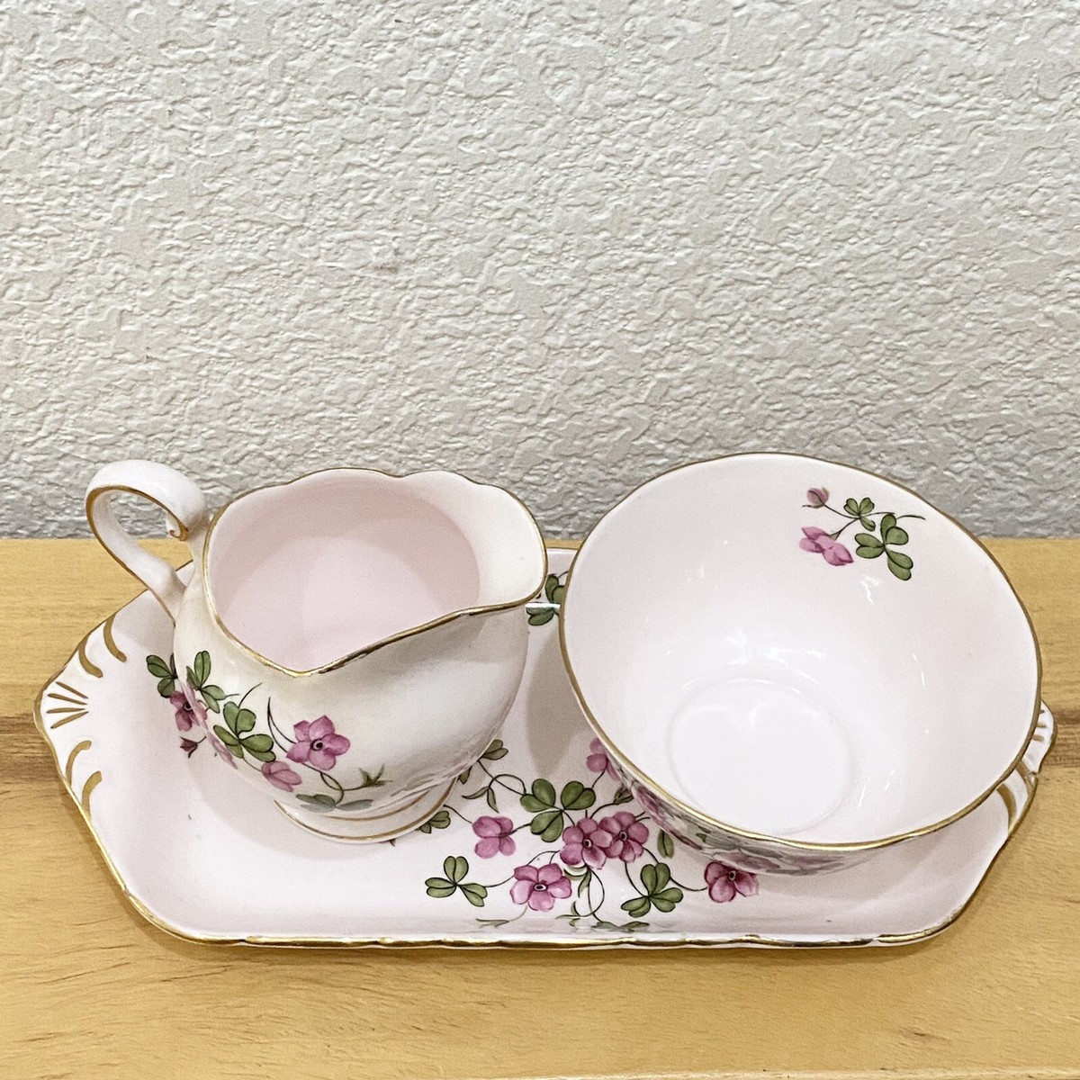 Vintage TUSCAN England Fine English Bone China “Wood Sorrel” Sugar