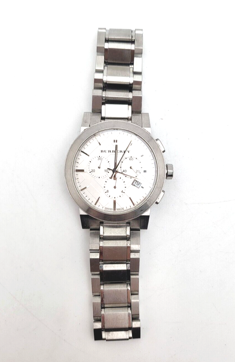 Burberry Man Watch BU9350 50M/165 FEET SWISS MADE CRYSTEL Burberry Man Watch BU9350 50M/165 FEET SWISS MADE CRYSTEL