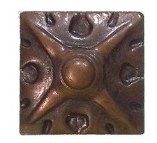 Square Art Upholstery Nails/Tacks 25 Pack 5/8 Inch Antique Copper DX8017AC