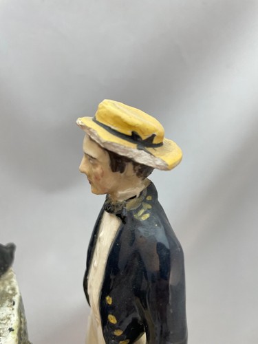 2 vecchie figure SEVERN Annapolis MD Pottery US Navy Stephen Luce Commodoro Perry - Foto 10 di 13
