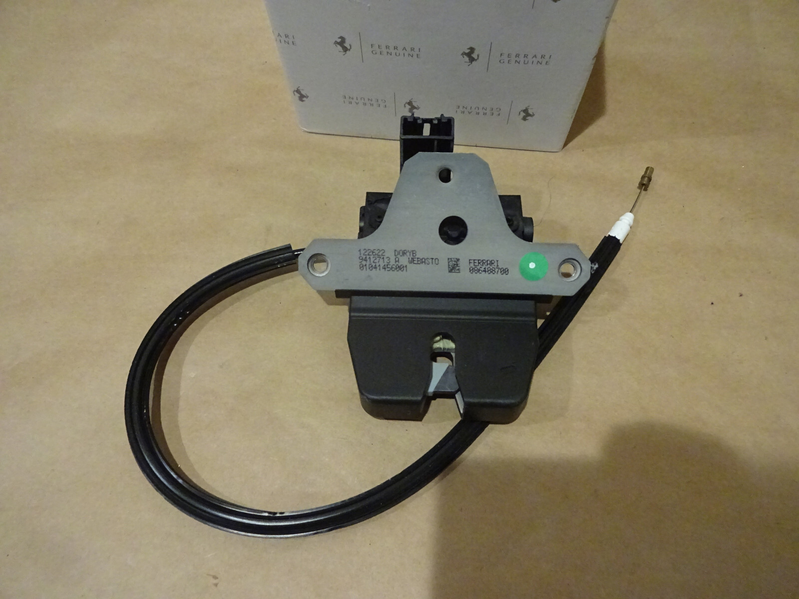 Ferrari California Portofino Deck Lid Latch / Lock P/N 86488700 