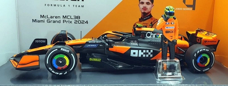Burago 1/24 Scale Diecast 18-28040 - McLaren MCL38 #4 Miami GP 2024 - Norris - Image 3 of 4