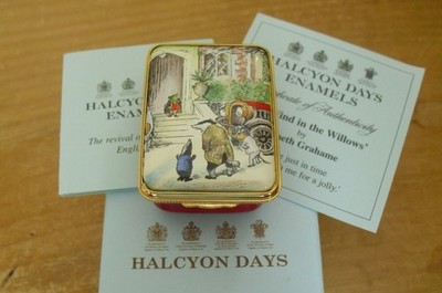 Ltd Ed Halcyon Days/Wind In The Willows ''You're Just In Time...'' Emaille Box