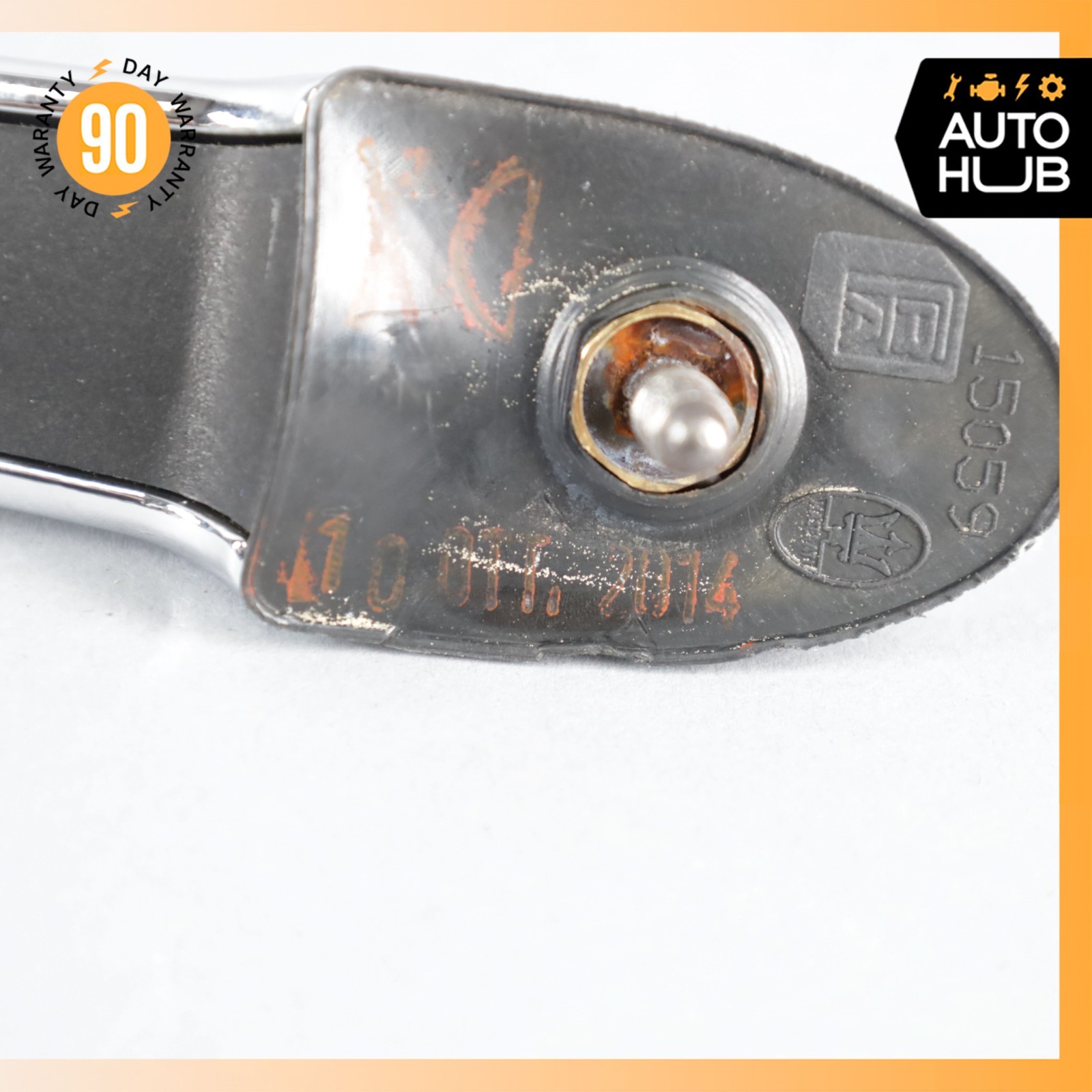08-19 Maserati GranTurismo M145 Front Right Passenger Side Door Handle OEM