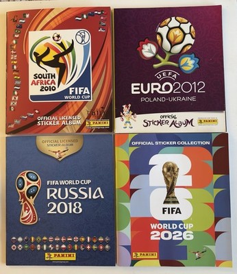 4x Panini Fußball Stickeralben WM 2010, 2018 & 2026. Auch Euro 2012