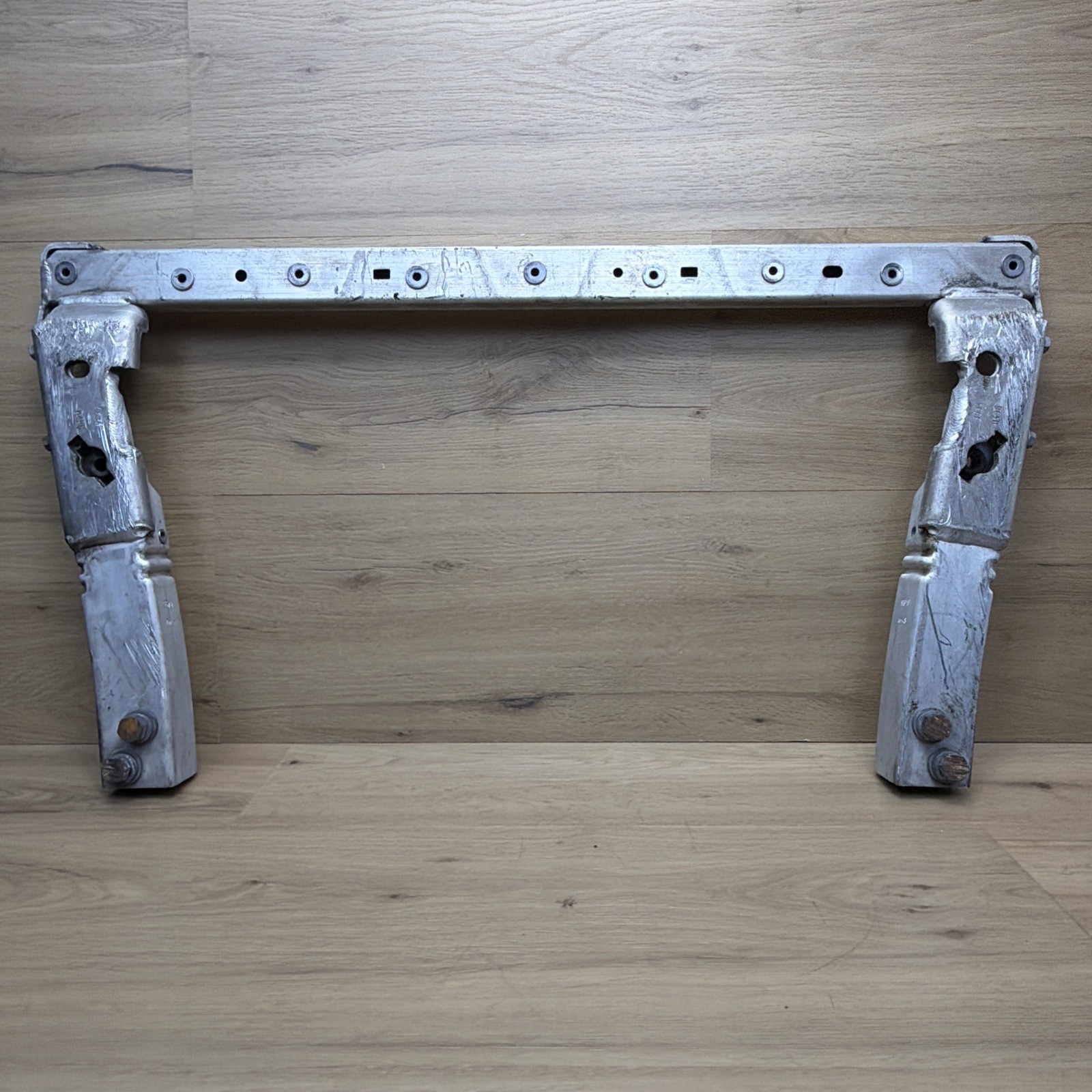 🟢2014-2021 Maserati Ghibli FRONT CROSS MEMBER CROSSMEMBER SUPPORT BRACKET🟢