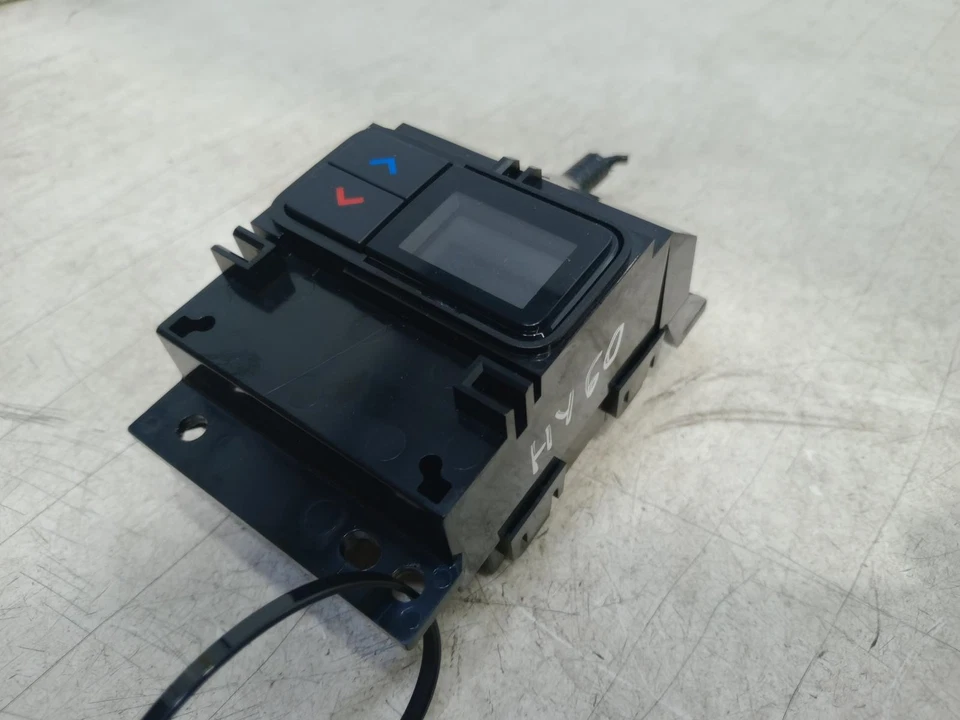 NISSAN X TRAIL AC AIR CON HEAT CONTROL PANEL REAR 275116RF0A MK4 T33 2021-2024 - Image 3 of 4