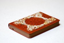 L’ AGENDA CHE RICARICA LE TUE ENERGIE CON IL POTERE DEL QUARZO CITRINO NATURALE