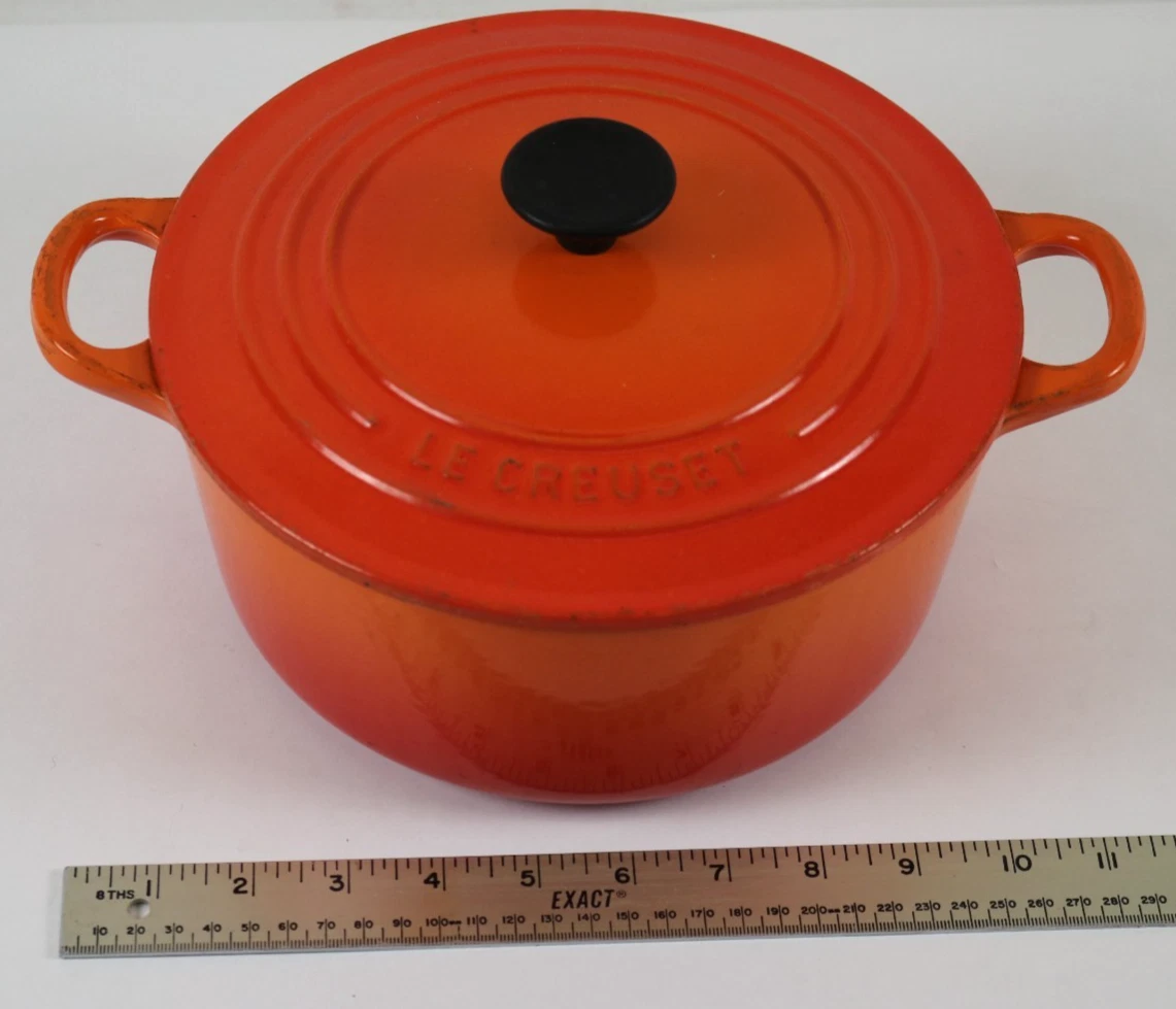 Vintage Le Creuset No. 22 Orange Enamel Cast Iron Dutch Oven France 3.5Qt 9"