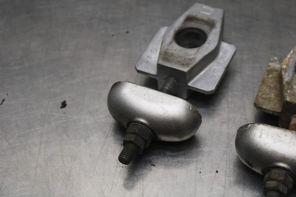 06-07 SOPORTES DE AJUSTE TENSOR DE CADENA KAWASAKI NINJA 650R EX650A BB774 Foto 2 de 4