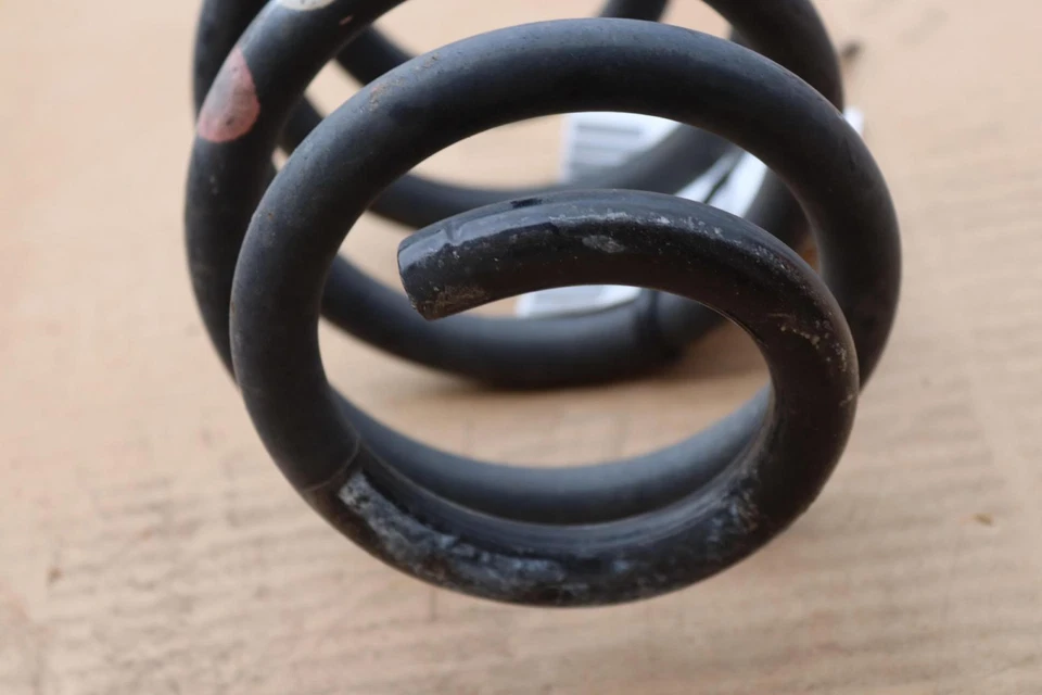 2014-2019 MERCEDES CLA CLASS CLA45 AMG W117 REAR RIGHT COIL SPRING OEM - Image 2 of 4