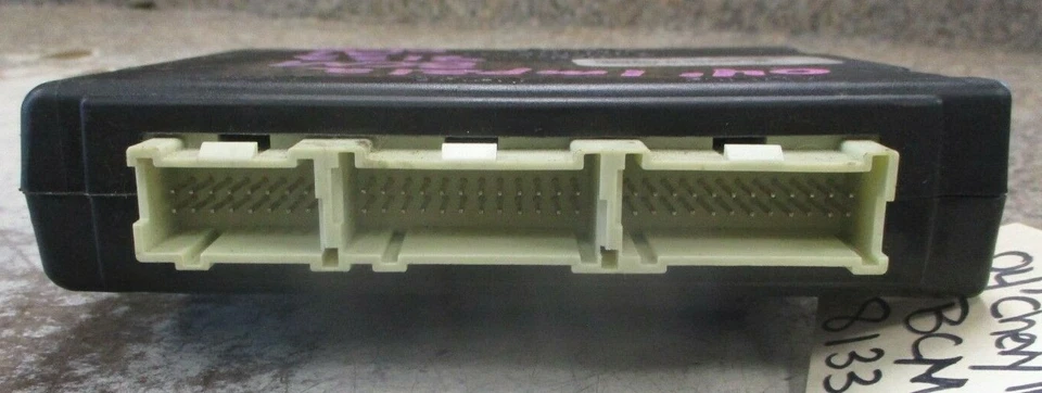 00-04 MÓDULO DE CONTROL DE CARROCERÍA MONTADO EN COLUMNA DE DIRECCIÓN CHEVROLET IMPALA MONTE CARLO Foto 3 de 4