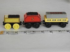 Thomas  Friends Wooden Railway Train Sodor Shipping Cargo Car  Molly  James'