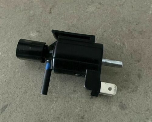 Mitsubishi MD113721 Genuine OEM LANCER EVO5 EVO6 CP9A Valve