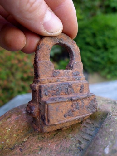 Antique Padlock No Key, Rust, Unique, Rare, Collector, Medieval, Art 06-06 - 第 1/8 張圖片