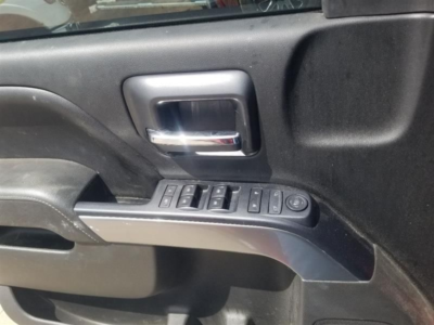 Used OEM Chevrolet Silverado 1500/2500 Radio Control Panel Screen – 2015-2016, #23485741
