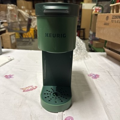 Keurig K-Mini Single Serve K-Cup Pod Coffee Maker 5000200237 Turns On 
