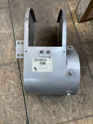 285883S Housing For Massey Ferguson