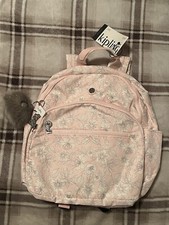 NUEVO NUEVO CON ETIQUETAS KIPLING Paola Mochila Pequeña Pinky Pálido FLOR FLORAL PLATA BLANCO