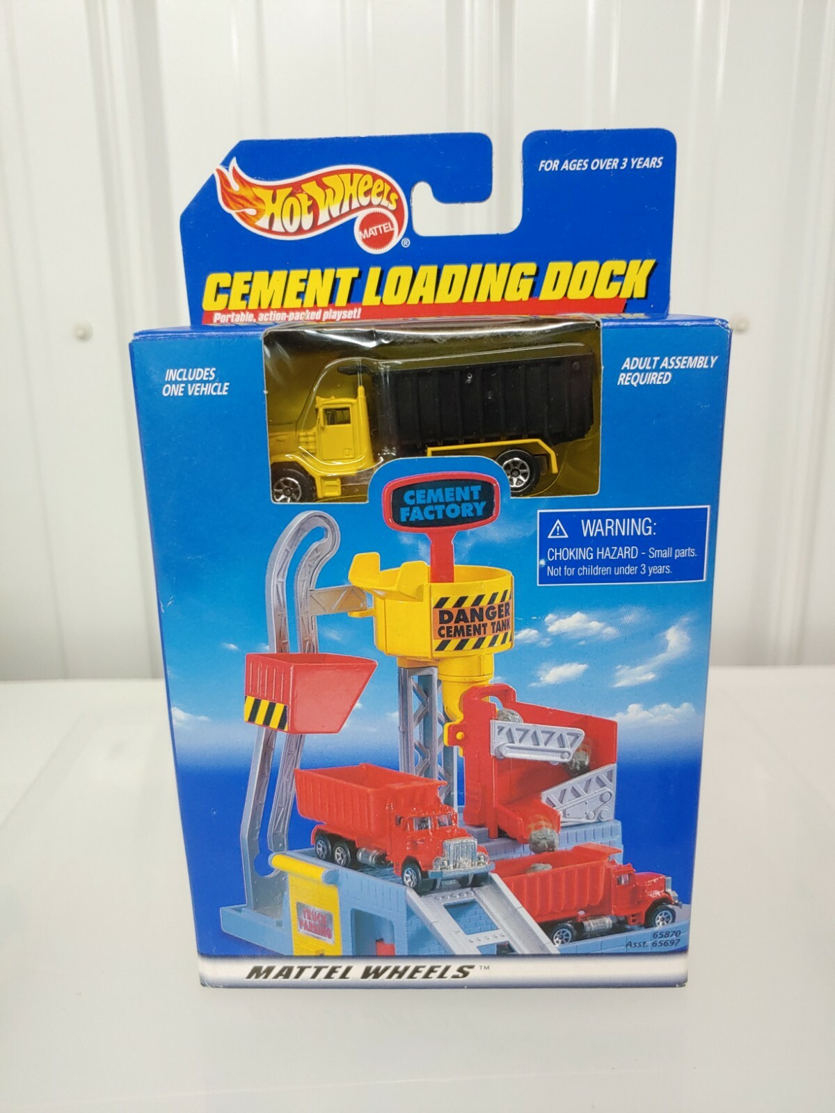 hot wheels loading truck