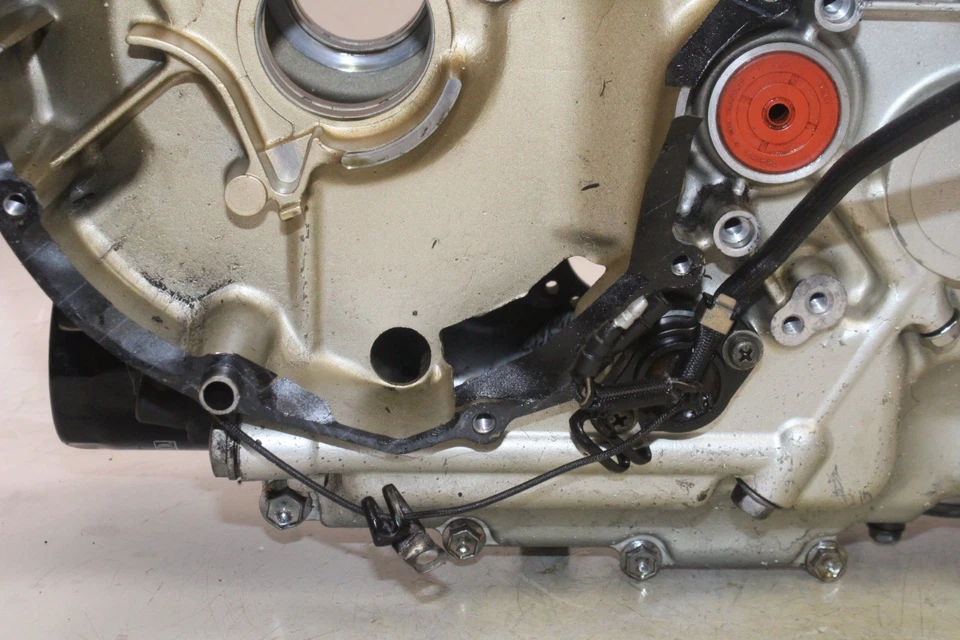 92-97 SUZUKI INTRUDER 800 VS800GL FABRICANTE DE EQUIPOS ORIGINALES MOTOR CÁRTER CÁRTER CÁRTER CÁRTER BLOQUE Foto 4 de 4