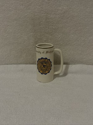VTG UNIVERSITY OF MICHIGAN 1817 GOLD RIMMED CERAMIC COFFEE MUG FREE SHIP